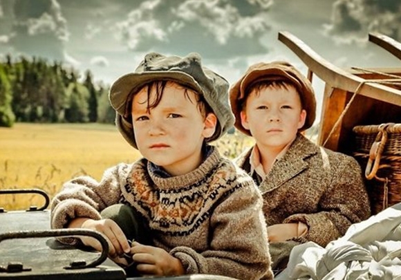 Uždarymo filmas: 1944 / EE