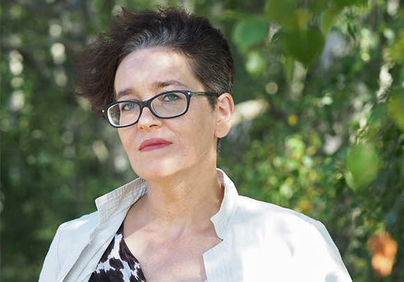 Kino režisierė Agnė Marcinkevičiūtė - apie tapytoją Nomedą Saukienę: “tik iš žmogaus tas švytėjimas”